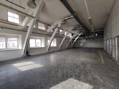 MIETE: Halle – 128m² mit Büro und Lagerfläche in Kramsach, 6233 Kramsach, Halle