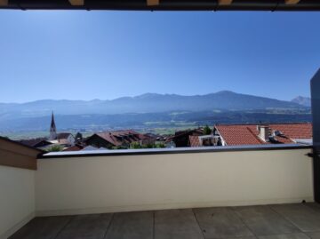 Großzügige 3 Zimmer Mansardenwohnung Nähe Innsbruck mit Panorama-Bergblick, 6063 Rum, Dachgeschosswohnung